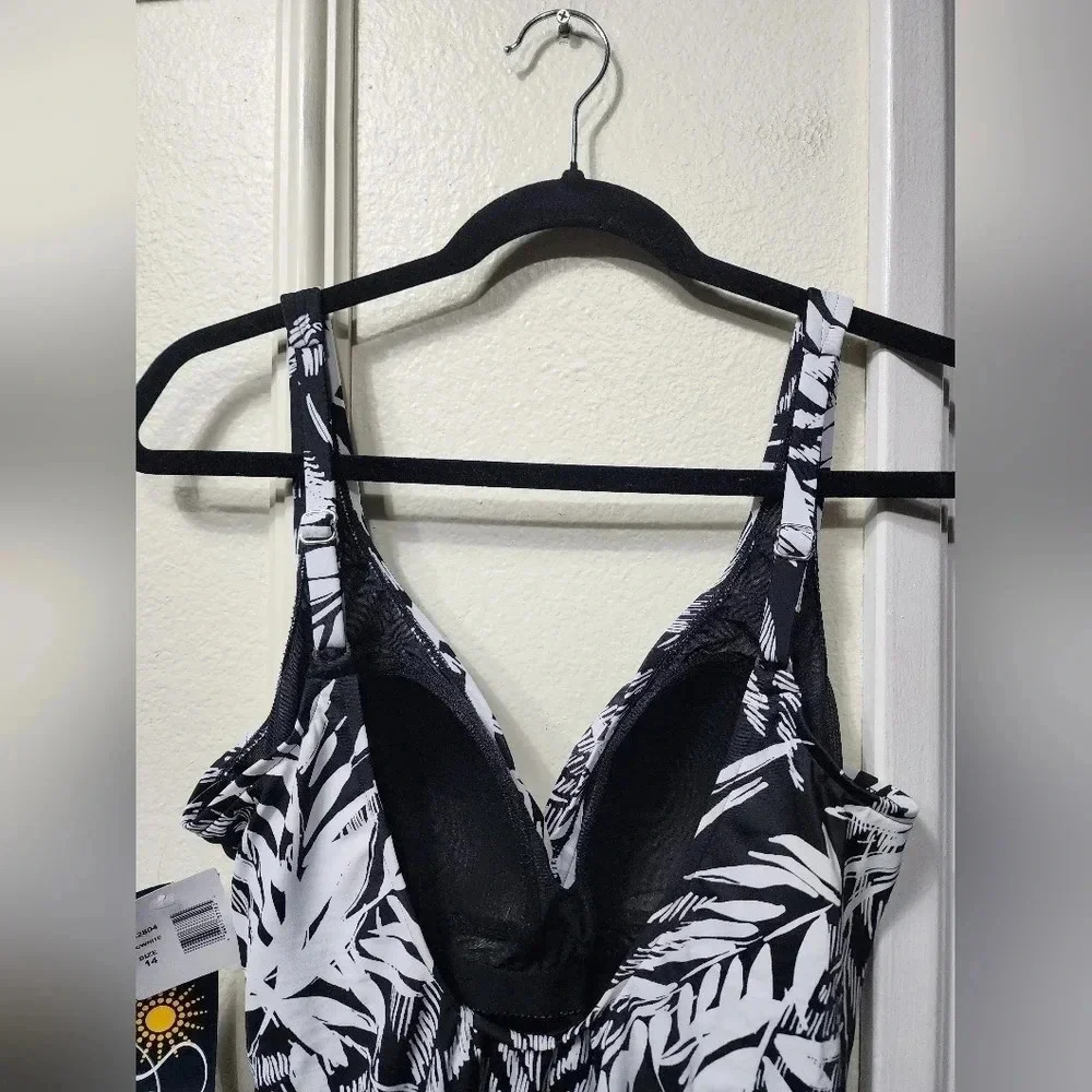 Sun Signs NWT Tropical One Piece Bathing Suit - Size 14